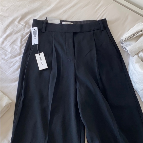 ❗️SOLD❗️Aritzia | Babaton Sadiki Pant - Picture 2 of 4